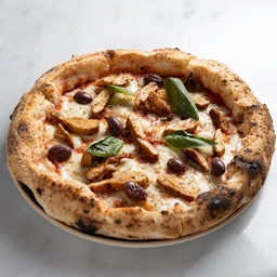 Pollo Pizza (1350CAL)  بيتزا بولو - الدجاج المشوي